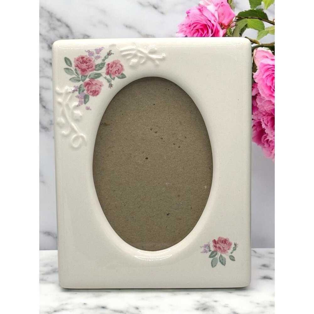 Vintage Rose Accents Ceramic Oval Window Picture Frame